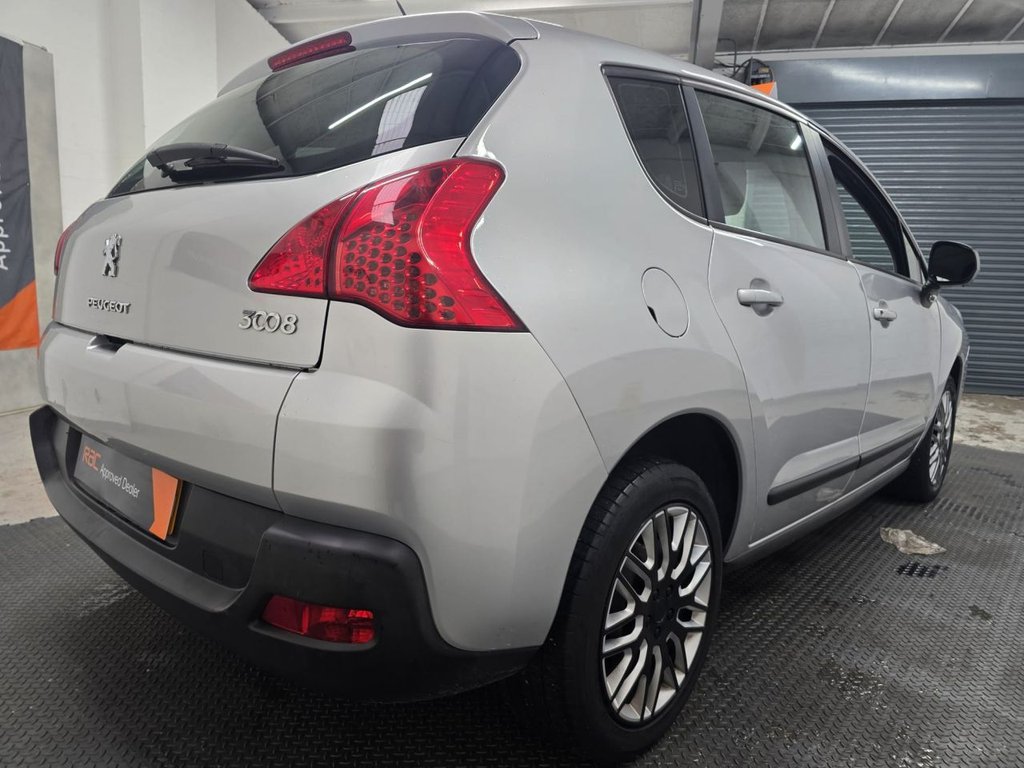 Used Peugeot 3008 2012 for sale - 77534670: Photo 6