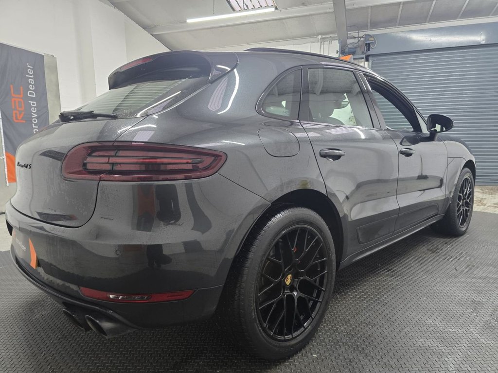 Used Porsche Macan 2017 for sale - 78043939: Photo 6