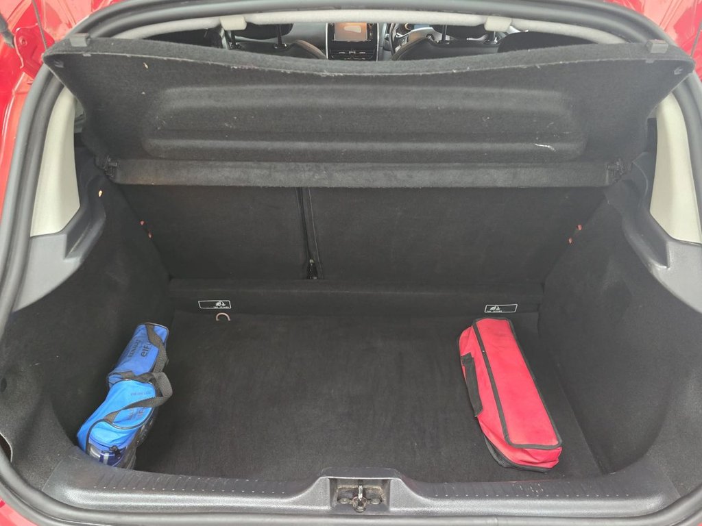 Used Renault Clio 2016 for sale - 78002324: Photo 18