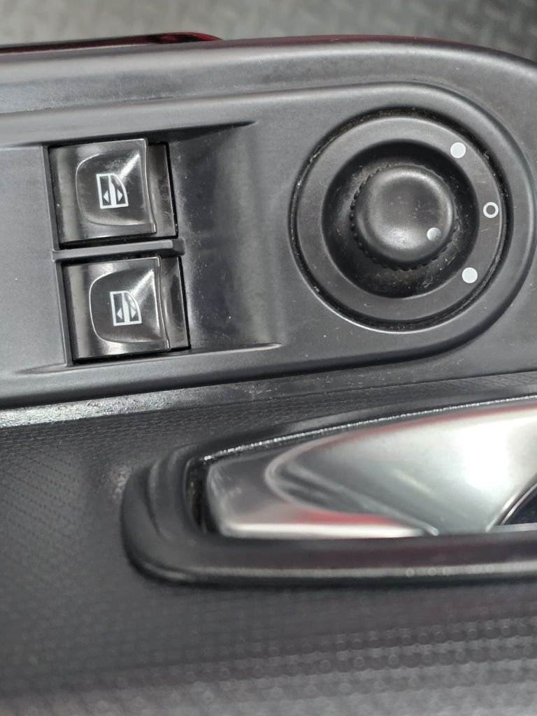 Used Renault Clio 2016 for sale - 78002324: Photo 8