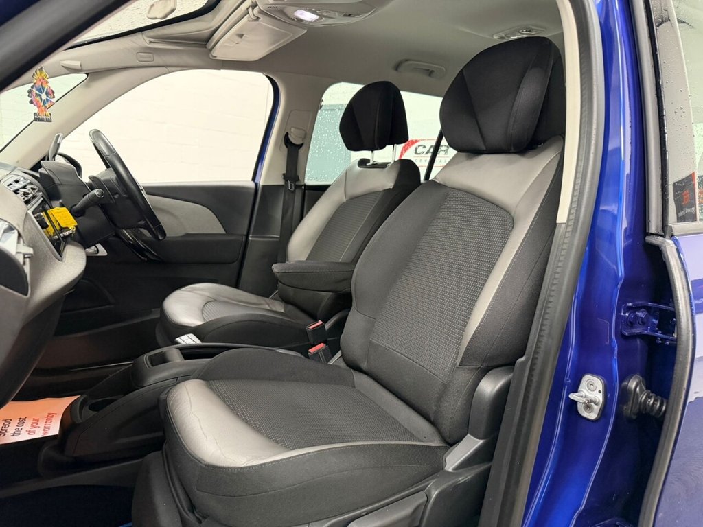 Used Citroen C4 Grand Picasso 2017 for sale - 76954017: Photo 26