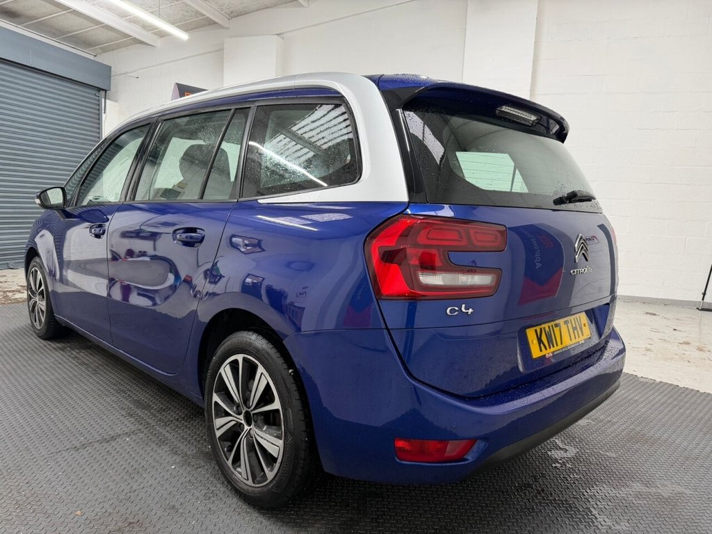 Used Citroen C4 Grand Picasso 2017 for sale - 76954017: Photo 4