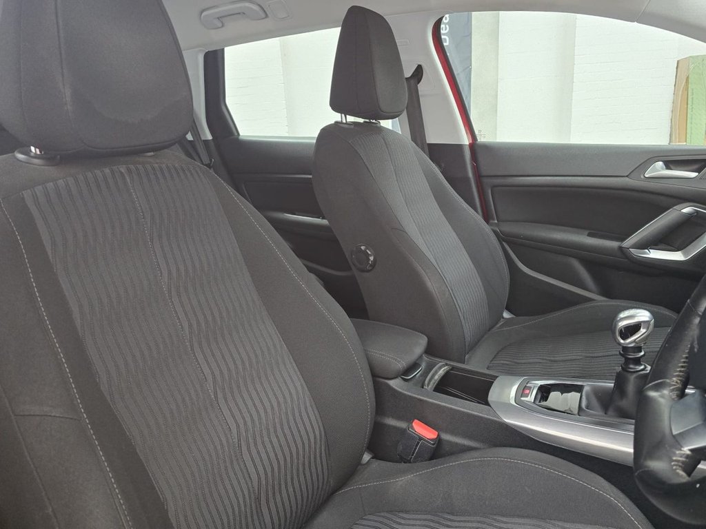 Used Peugeot 308 2015 for sale - 77891019: Photo 11