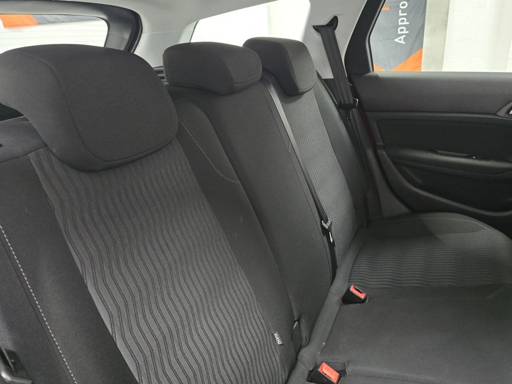 Used Peugeot 308 2015 for sale - 77891019: Photo 14