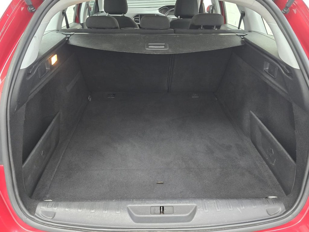 Used Peugeot 308 2015 for sale - 77891019: Photo 15