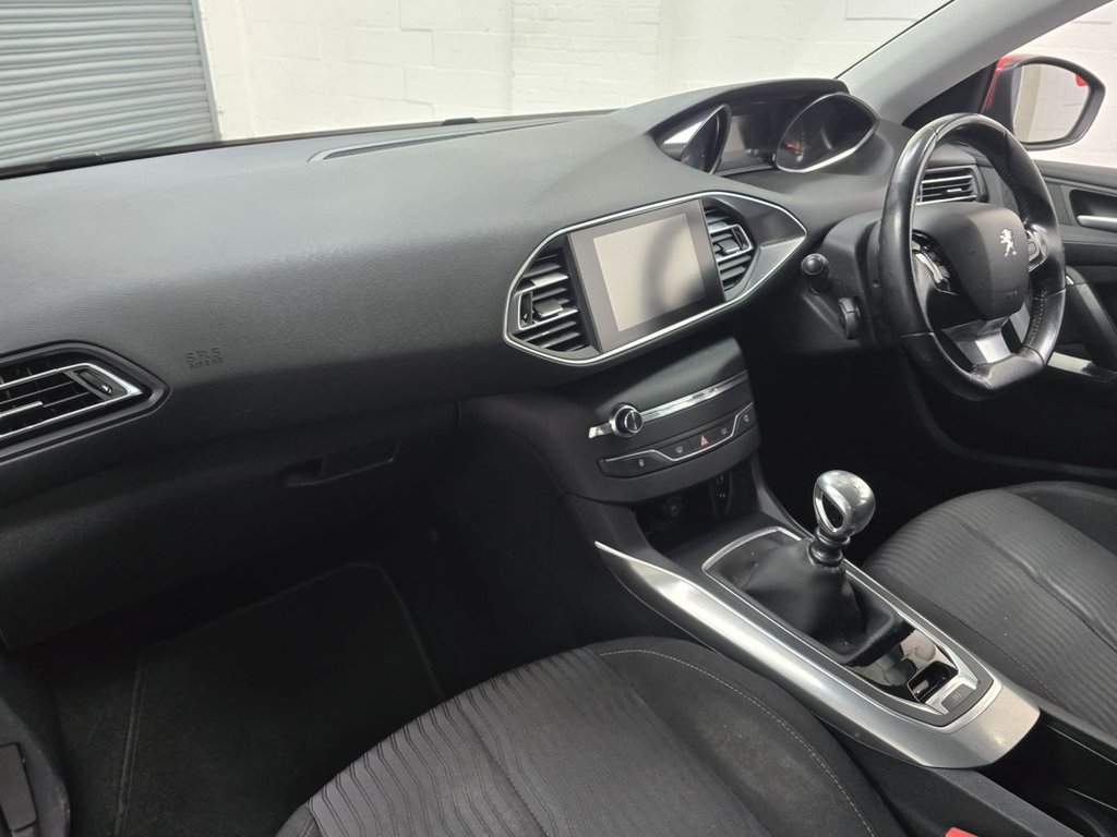 Used Peugeot 308 2015 for sale - 77891019: Photo 22