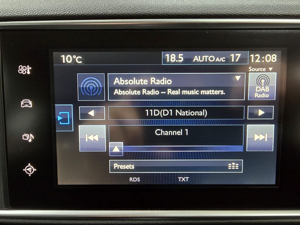 Used Peugeot 308 2015 for sale - 77891019: Photo 26