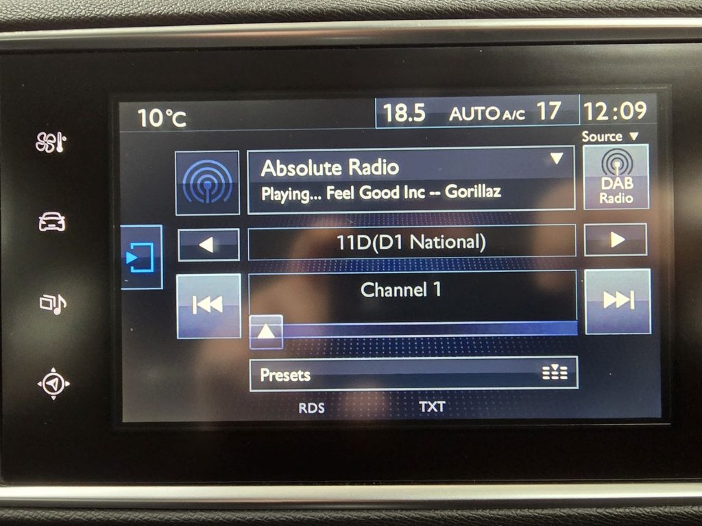 Used Peugeot 308 2015 for sale - 77891019: Photo 28