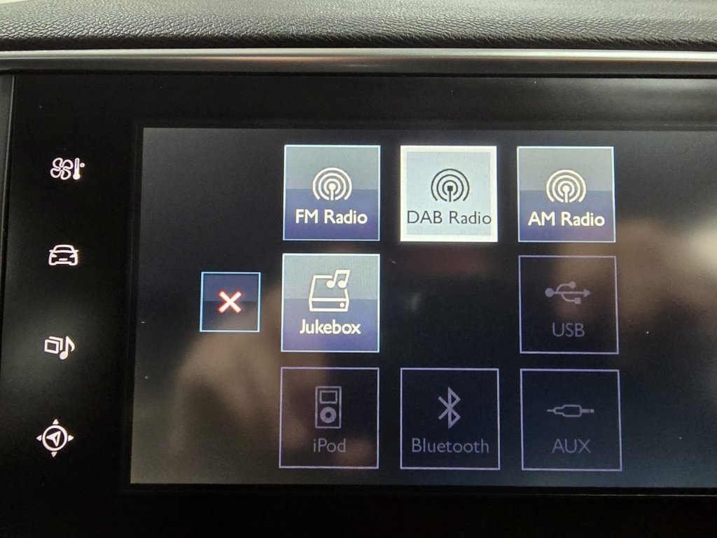 Used Peugeot 308 2015 for sale - 77891019: Photo 32