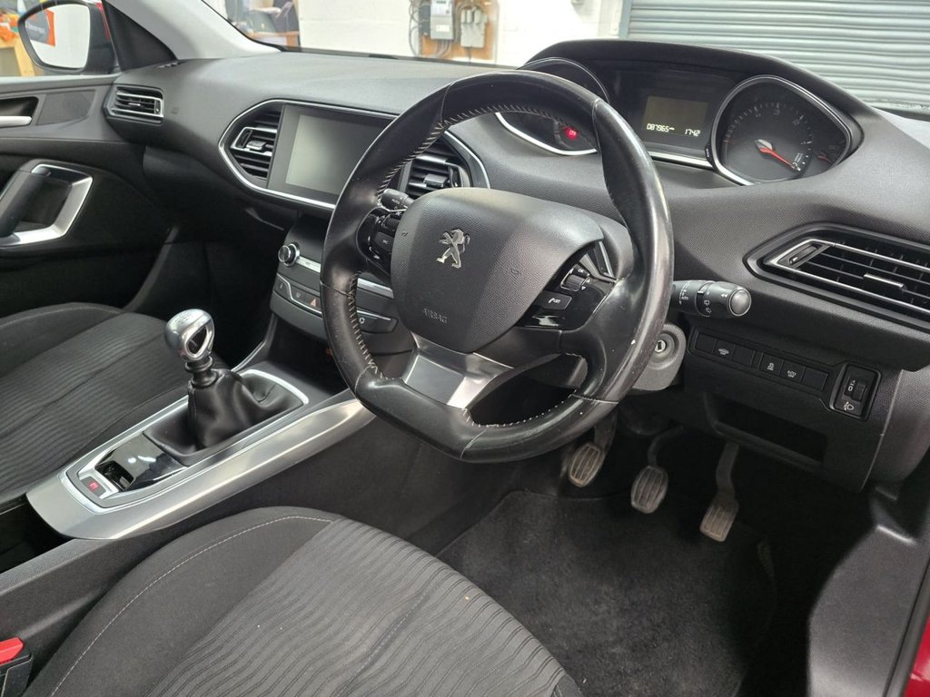 Used Peugeot 308 2015 for sale - 77891019: Photo 9