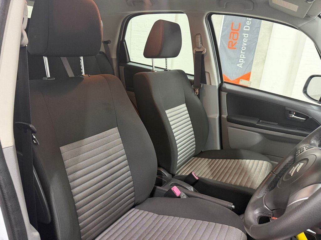 Used Suzuki SX4 2014 for sale - 77212882: Photo 15