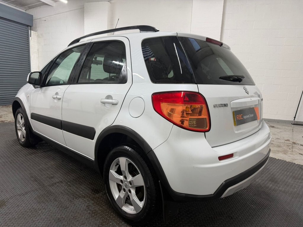 Used Suzuki SX4 2014 for sale - 77212882: Photo 4