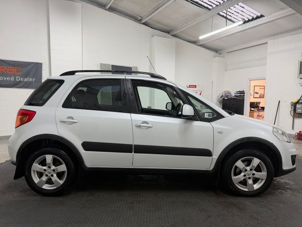 Used Suzuki SX4 2014 for sale - 77212882: Photo 7