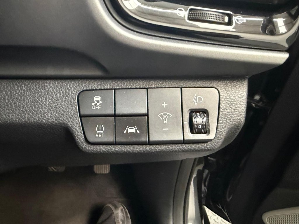 Used Kia Stonic 2019 for sale - 78082789: Photo 22