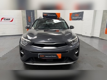 Used Kia Stonic 2019 for sale - 78082789: Photo