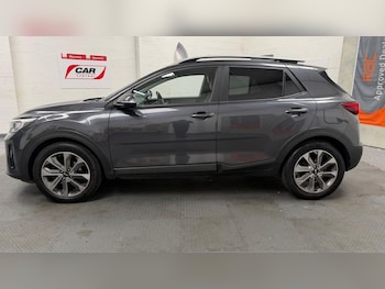 Used Kia Stonic 2019 for sale - 78082789: Photo