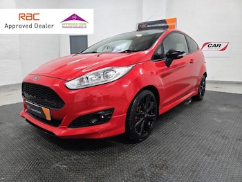 Used Ford Fiesta 2016 for sale - 77250400: Photo