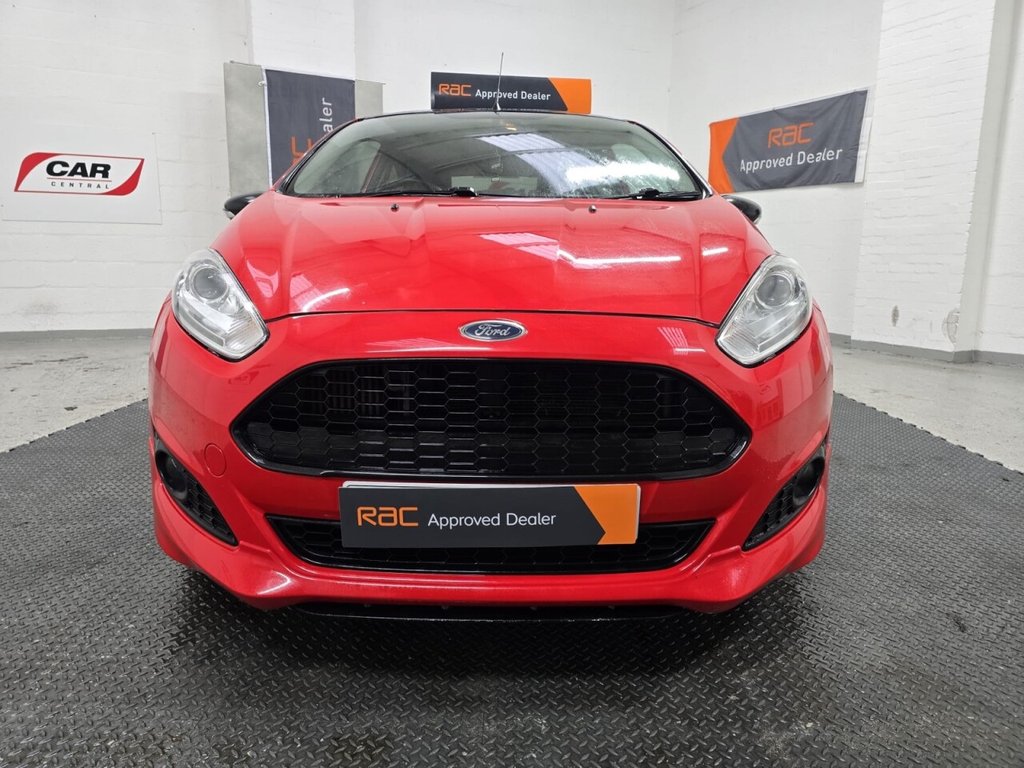 Used Ford Fiesta 2016 for sale - 77250400: Photo 2