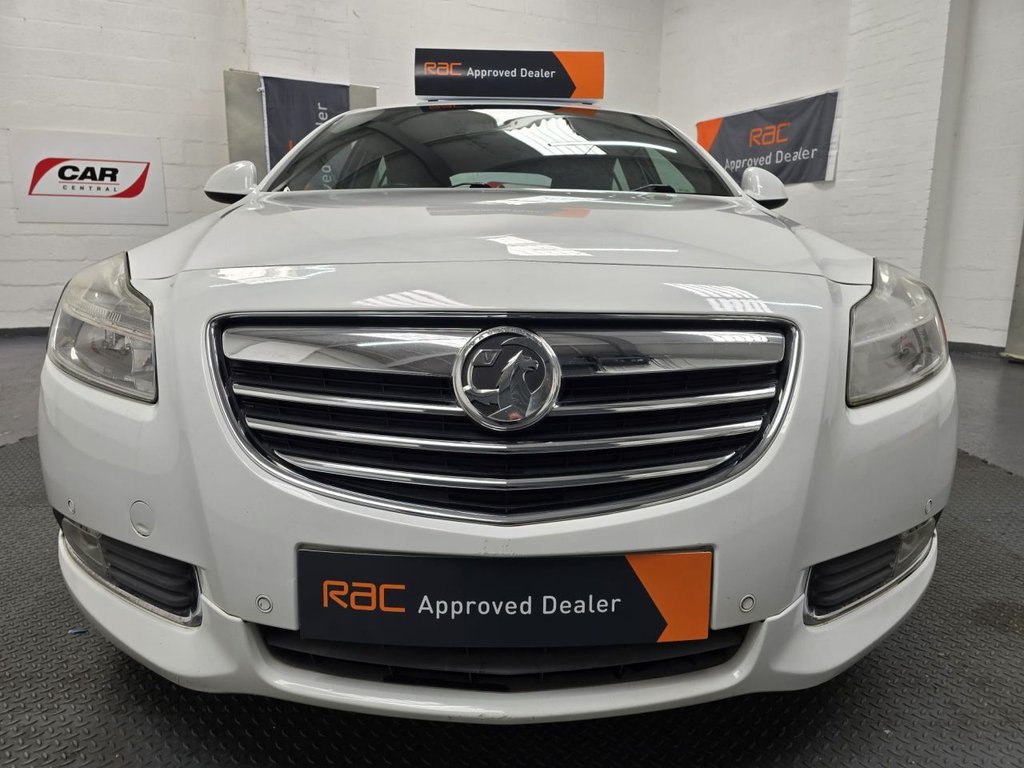 Used Vauxhall Insignia 2011 for sale - 77905105: Photo 2