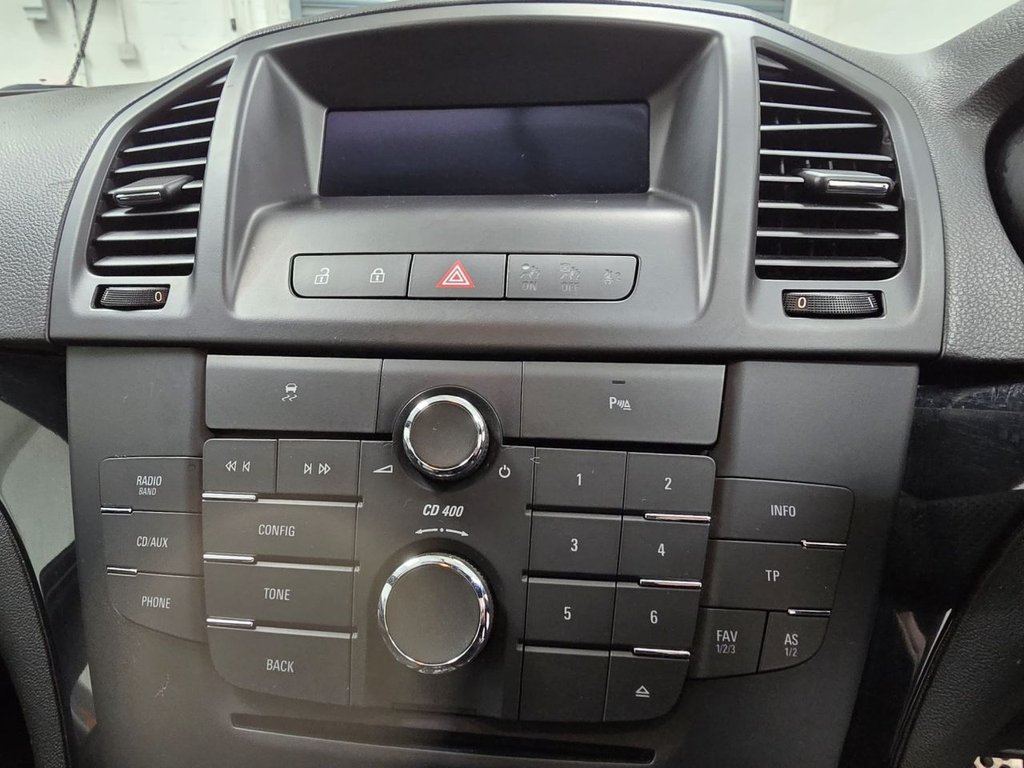 Used Vauxhall Insignia 2011 for sale - 77905105: Photo 23