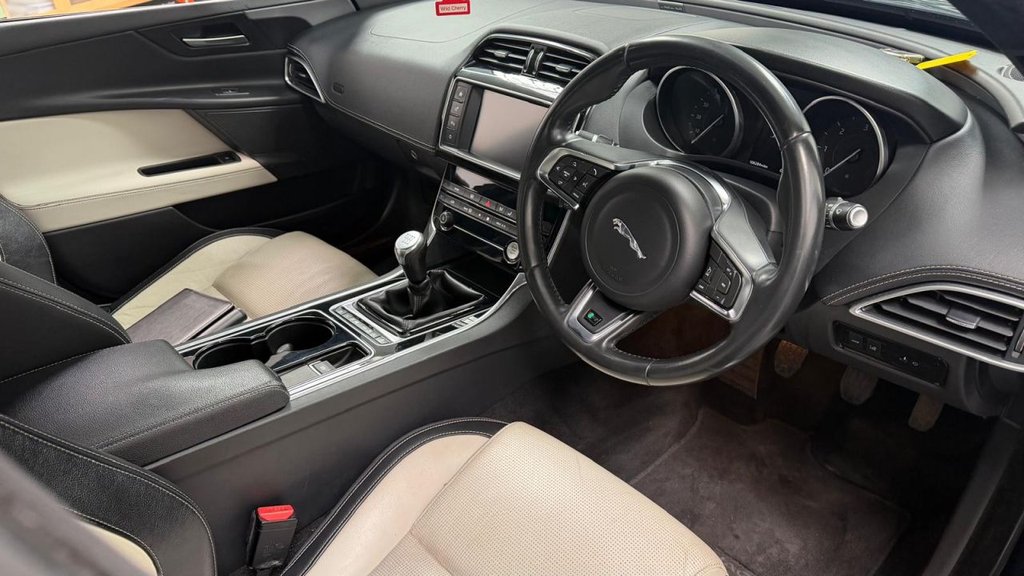 Used Jaguar XE 2017 for sale - 78096879: Photo 10