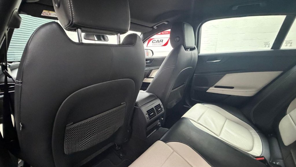 Used Jaguar XE 2017 for sale - 78096879: Photo 23