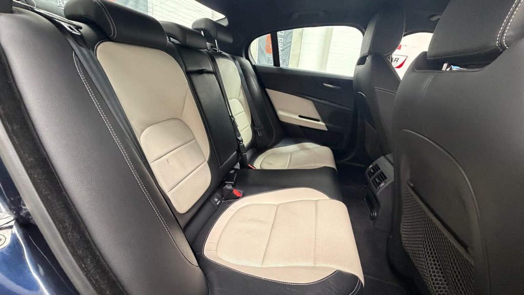 Used Jaguar XE 2017 for sale - 78096879: Photo 24
