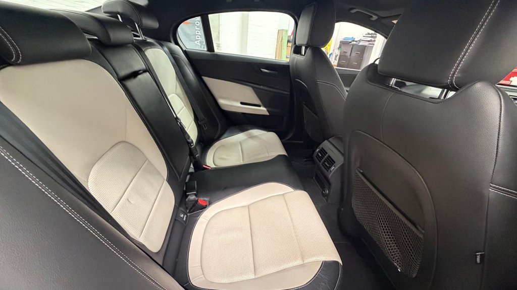 Used Jaguar XE 2017 for sale - 78096879: Photo 27