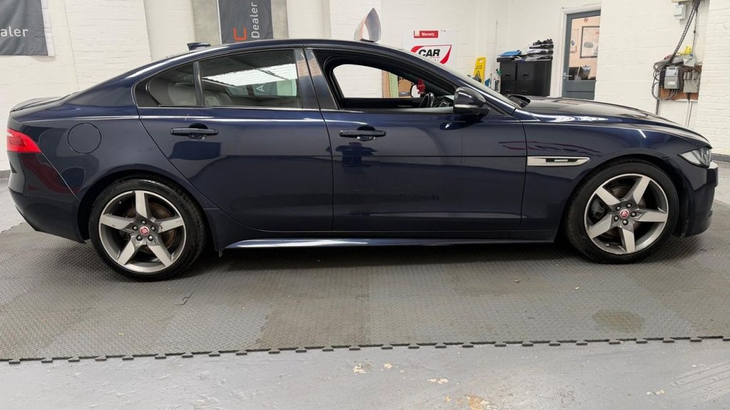 Used Jaguar XE 2017 for sale - 78096879: Photo 7