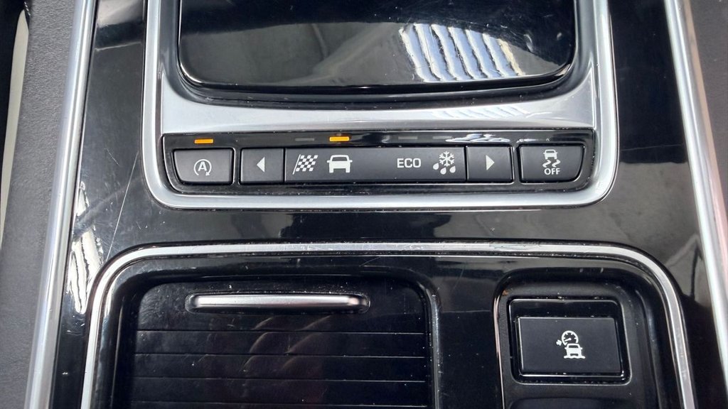 Used Jaguar XF 2016 for sale - 78110809: Photo 17