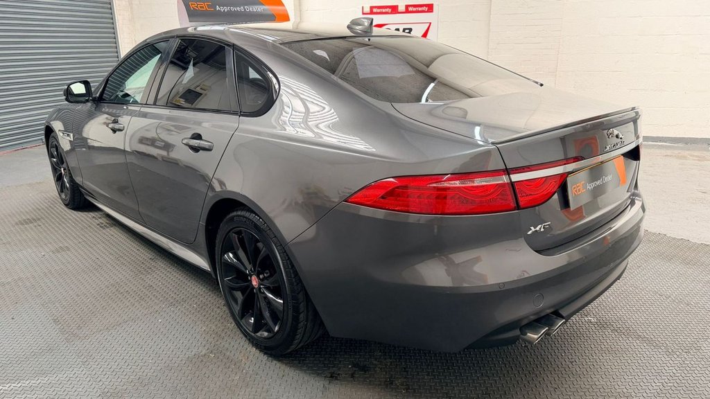 Used Jaguar XF 2016 for sale - 78110809: Photo 4