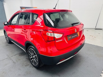 Used Suzuki SX4 S-Cross 2015 for sale - 76430194: Photo