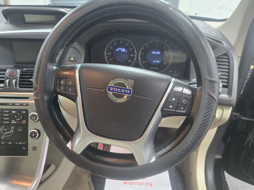 Used Volvo XC60 2009 for sale - 77534381: Photo 10