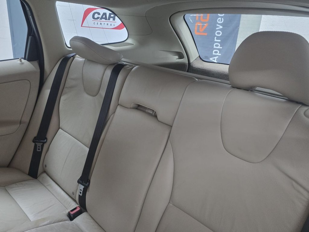 Used Volvo XC60 2009 for sale - 77534381: Photo 15