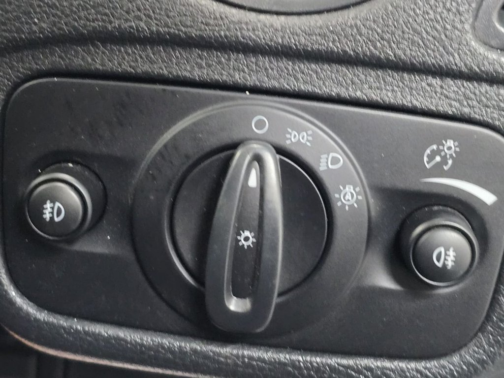 Used Ford S-Max 2014 for sale - 77734521: Photo 11