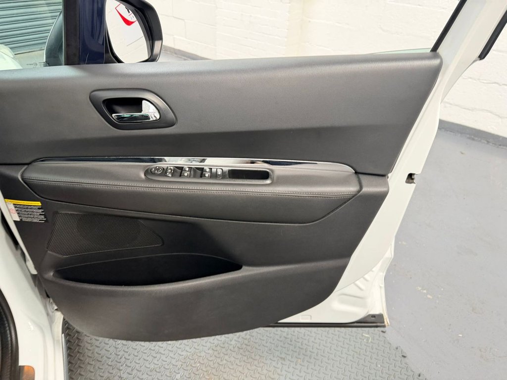 Used Peugeot 3008 2014 for sale - 77821096: Photo 16