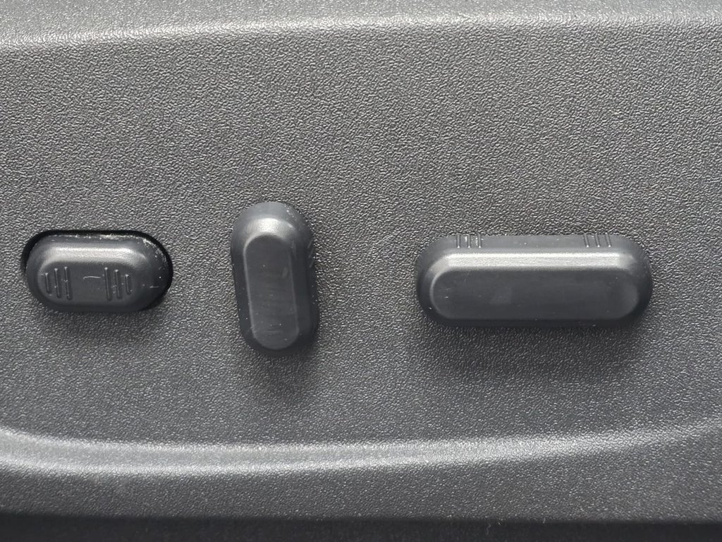 Used Ford Kuga 2015 for sale - 77693638: Photo 22