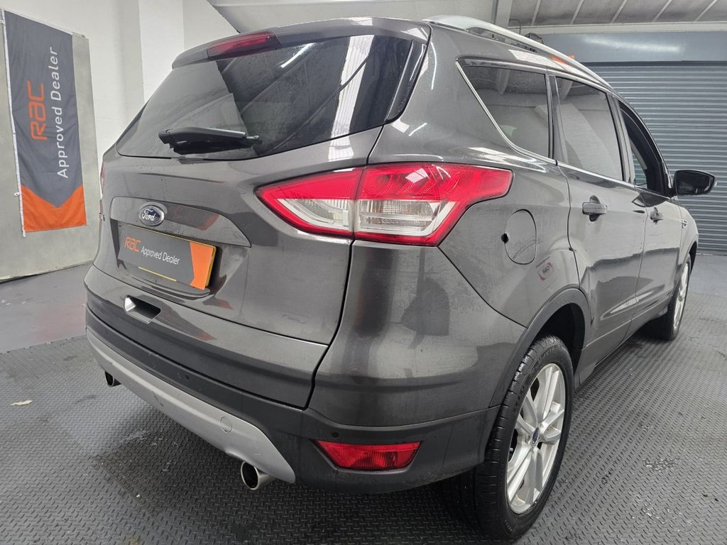 Used Ford Kuga 2015 for sale - 77693638: Photo 6