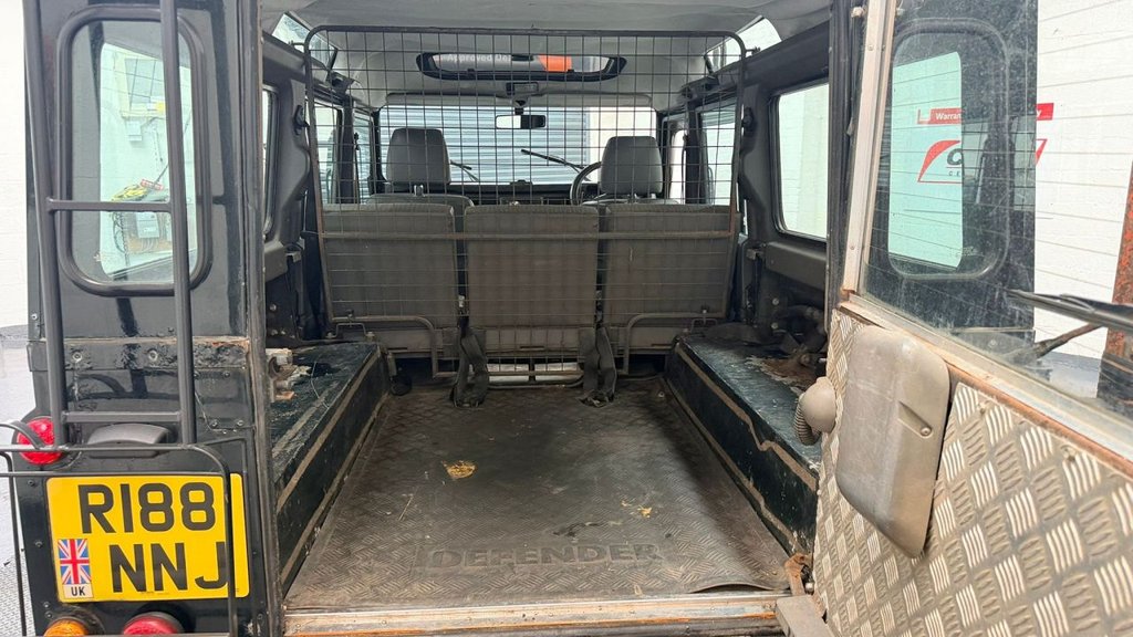 Used Land Rover Defender 110 1997 for sale - 77667240: Photo 10