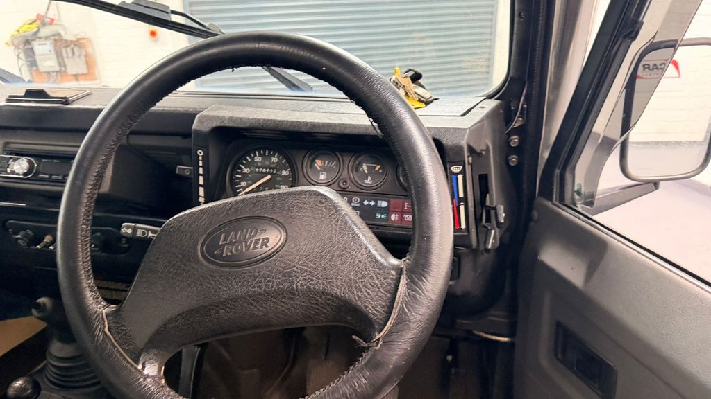 Used Land Rover Defender 110 1997 for sale - 77667240: Photo 19