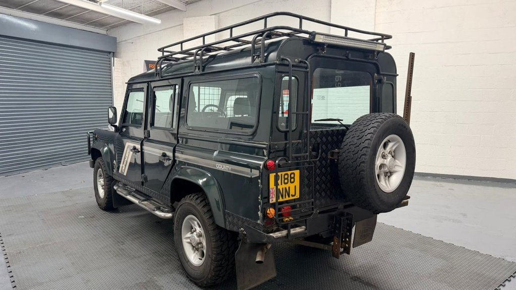 Used Land Rover Defender 110 1997 for sale - 77667240: Photo 4