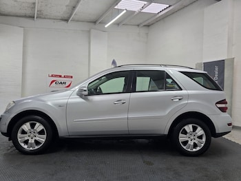 Used Mercedes-Benz M Class 2011 for sale - 77276248: Photo