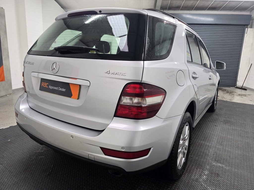 Used Mercedes-Benz M Class 2011 for sale - 77276248: Photo 6