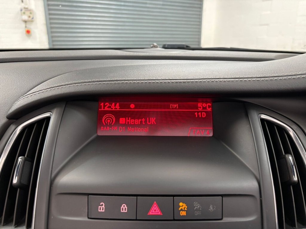 Used Vauxhall Cascada 2014 for sale - 76632066: Photo 12