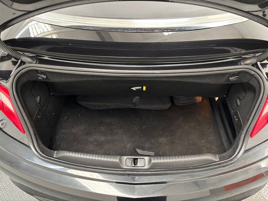 Used Vauxhall Cascada 2014 for sale - 76632066: Photo 22