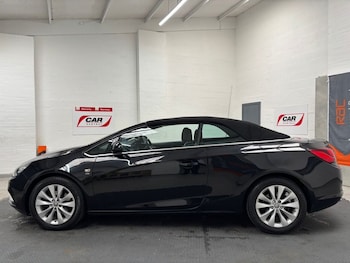 Used Vauxhall Cascada 2014 for sale - 76632066: Photo