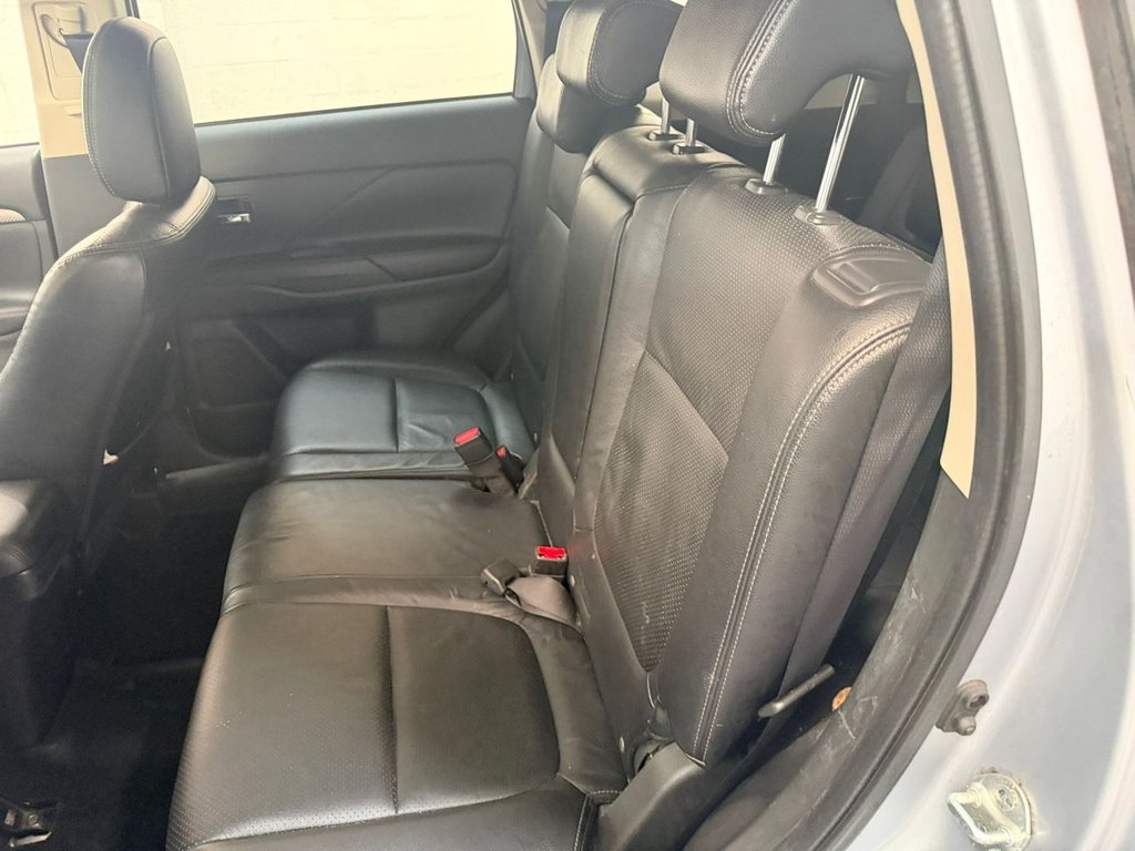 Used Mitsubishi Outlander 2014 for sale - 77703848: Photo 11
