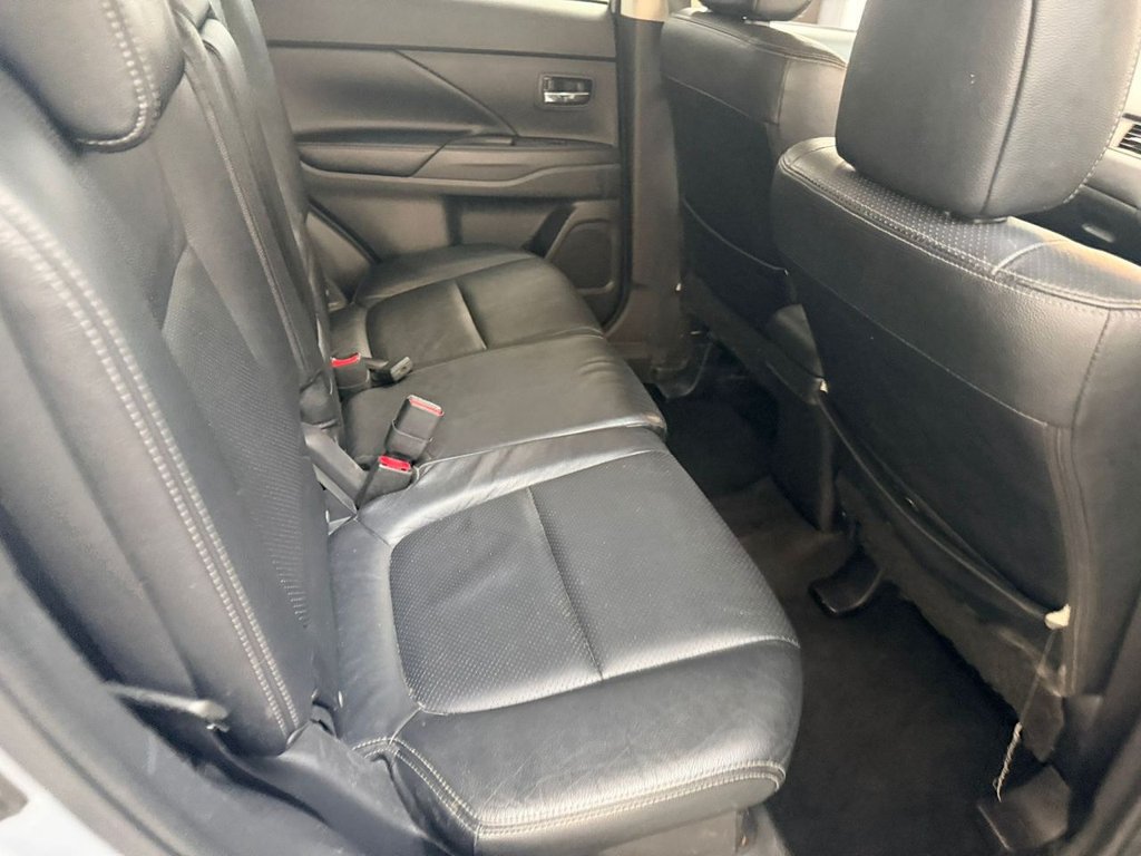 Used Mitsubishi Outlander 2014 for sale - 77703848: Photo 12