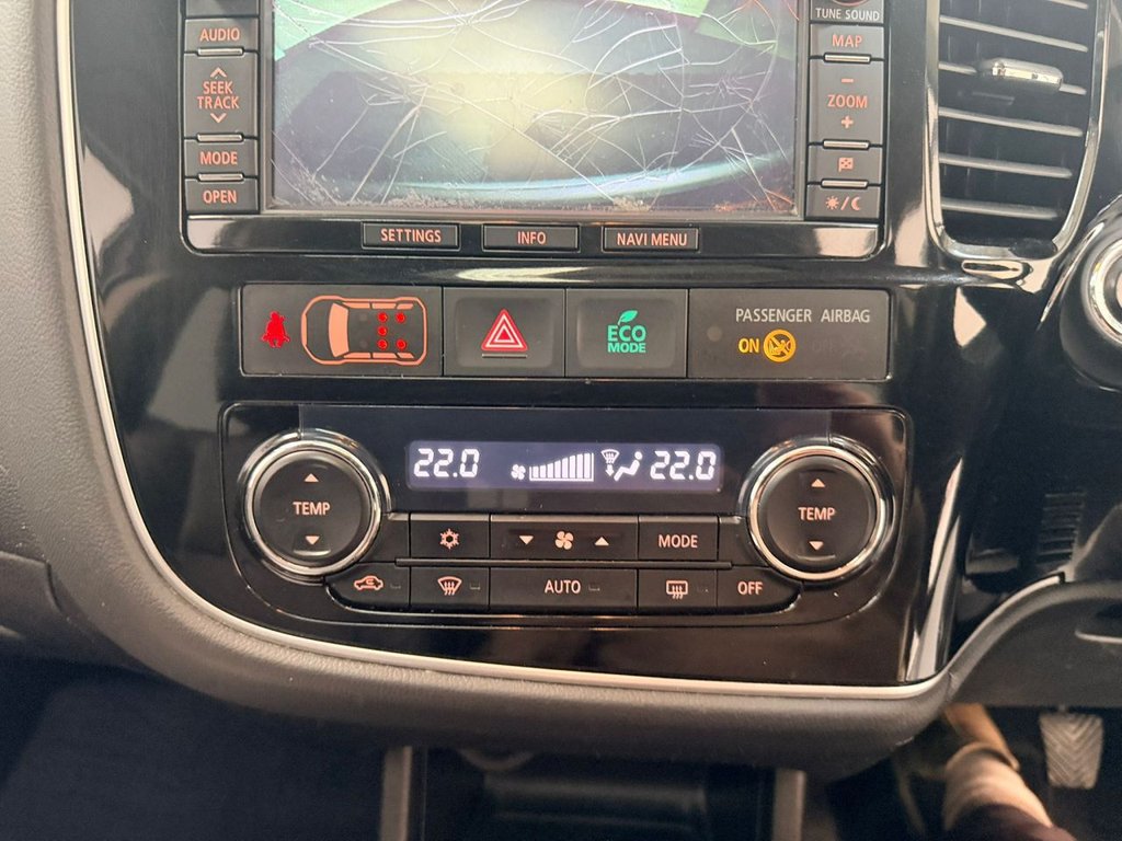 Used Mitsubishi Outlander 2014 for sale - 77703848: Photo 21