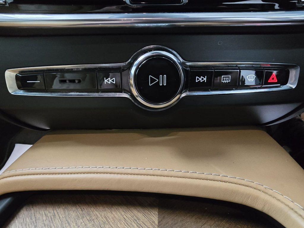 Used Volvo V90 2016 for sale - 77792291: Photo 11